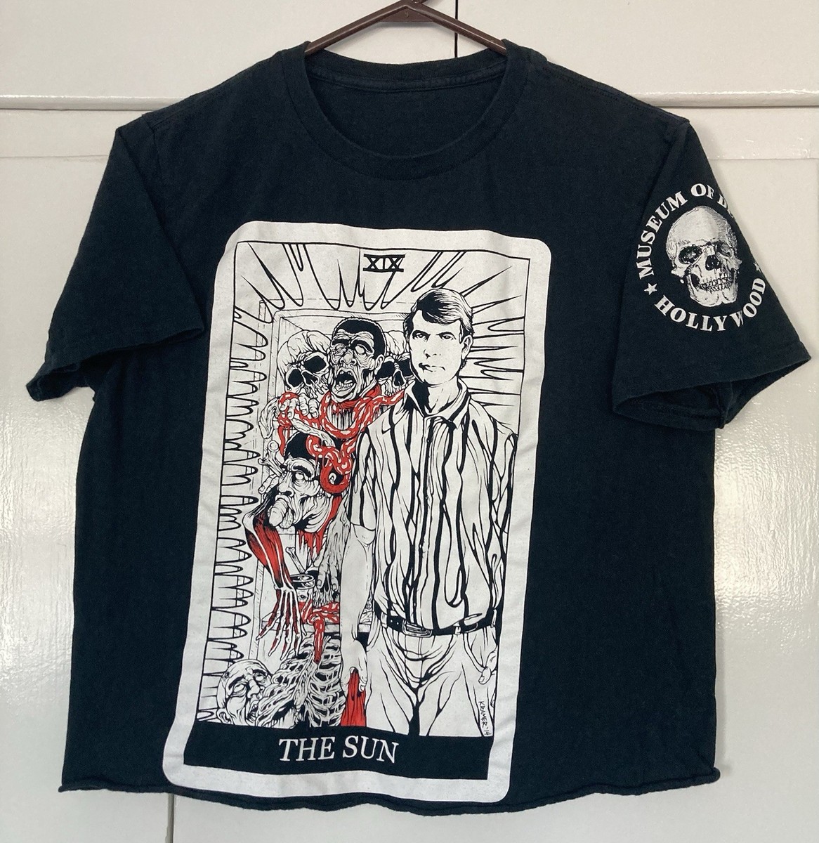 MUSEUM OF DEATH HOLLYWOOD T SHIRT JEFFREY DAHMER SUN TAROT SERIAL
