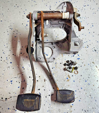 97-02 Ford F150 Manual Transmission Clutch Pedal Assembly 1998