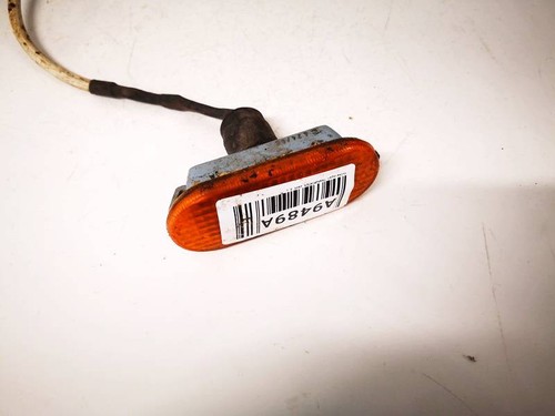 3B0949117B Seitenblinker (Kotflügelblinker) Vorne Rechts 3B09491 DE2850452-50