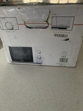 Igenix Microwave 20 Litre in White 700W 230V