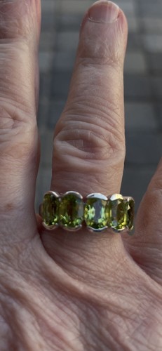 5 Stone Peridot Ring Size 7 Premium Quality Platinum Over Sterling Silver - Picture 1 of 6