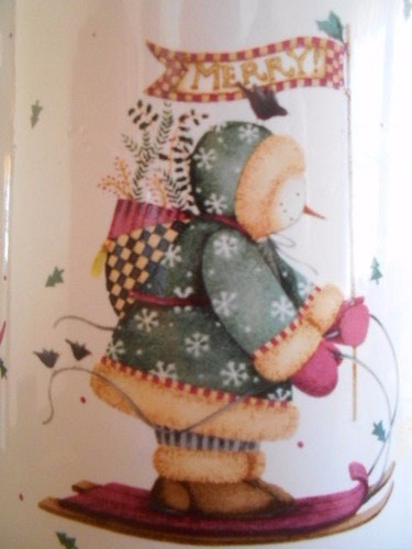 Sledding Characters Utensil Holder 7" H Stoneware Sakura Debbie Mumm White Green - Picture 2 of 12