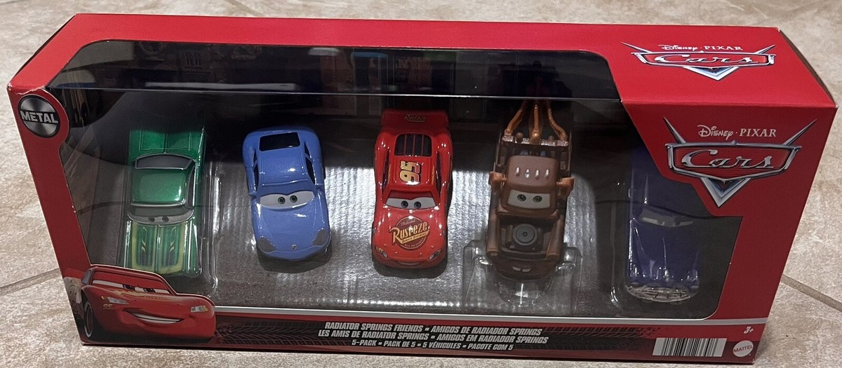 Disney/Pixar Cars ミニカーセット 5台セット Amazon.com: Mattel Disney and Pixar Cars Set of 5