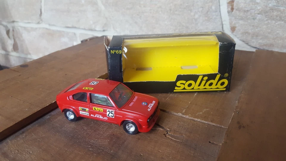 ALFA SUD SOLIDO rouge en boite - Photo 1/3