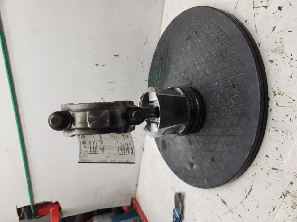 Pistón Dodge Ram 3500 2022 771807 Foto 3 de 4