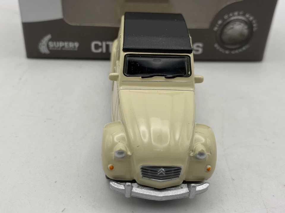 1:60 WELLY CITROËN 2CV crema tetto nero auto diecast metallo - Immagine 3 di 4