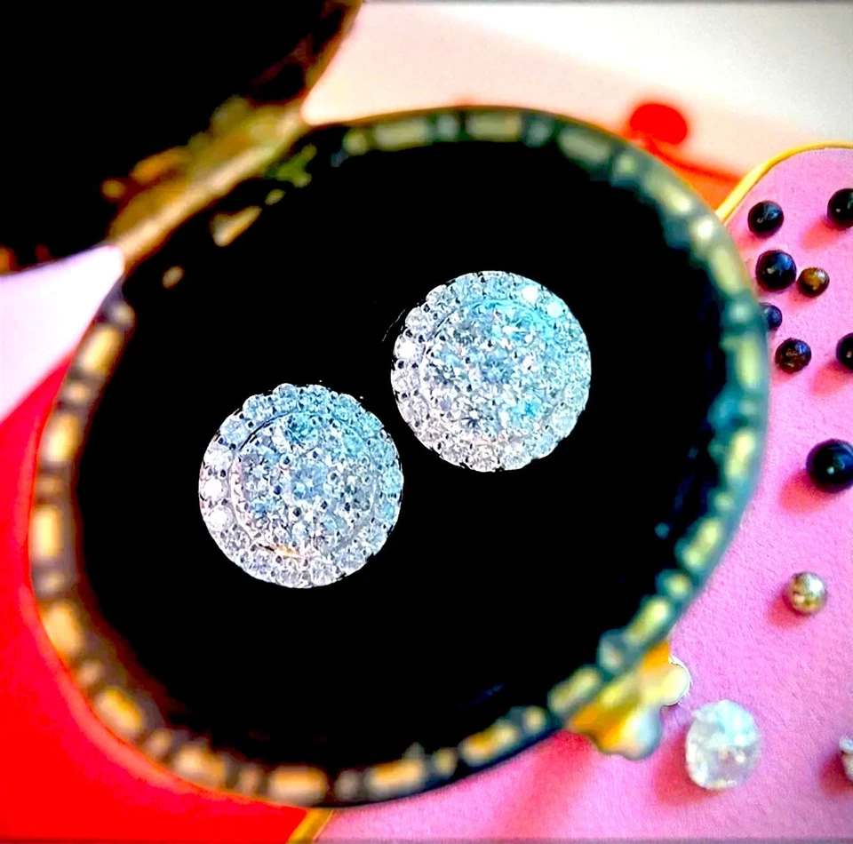 Aretes con racimo de circonita cúbica chapados en oro blanco de 14K Iced Out - Joyería Hip Hop unisex Foto 2 de 3