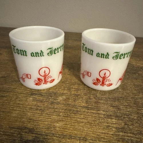 Lot of 2 Hazel Atlas Tom And Jerry Christmas Cheer Milk Glass 6 oz Cups Mugs