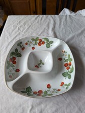 Royal Worcester Large Crudite Serving Dish With Strawberries & Gold Rim 27x27cm