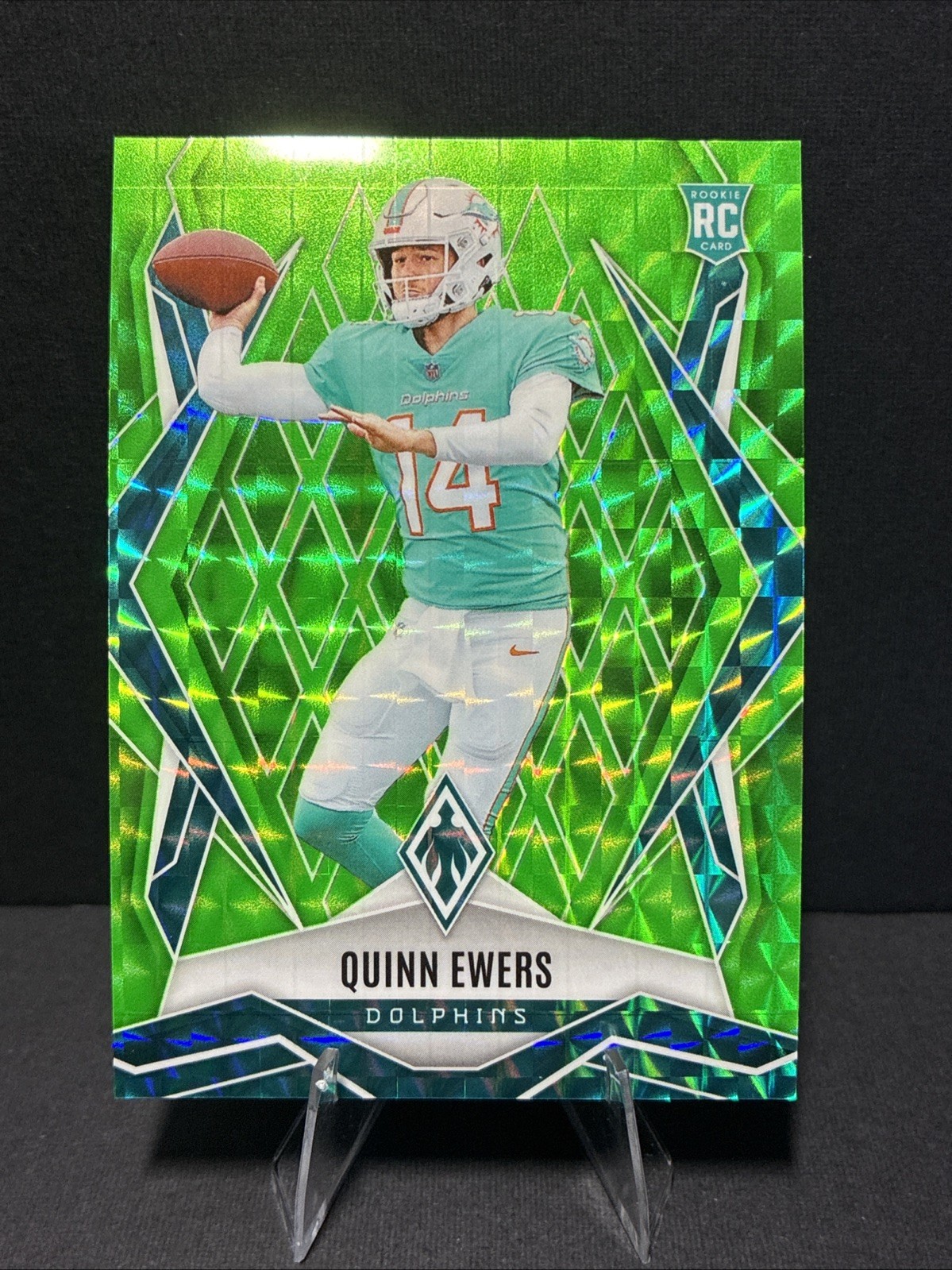 2025 Panini Phoenix Quinn Ewers Green #159 (RC) Green /285 Miami Dolphins