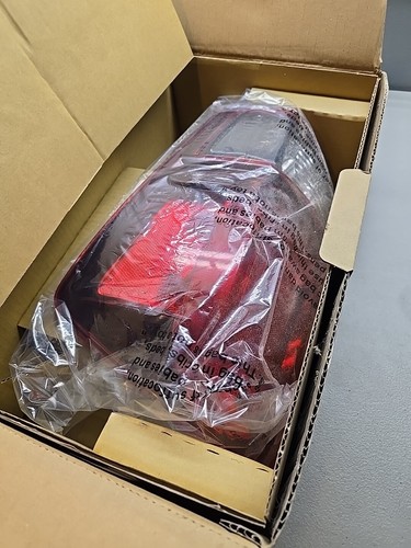 For Toyota Tacoma Tail Light Assembly 2018-2023 Passenger Side | For TO2801203 - Picture 3 of 11