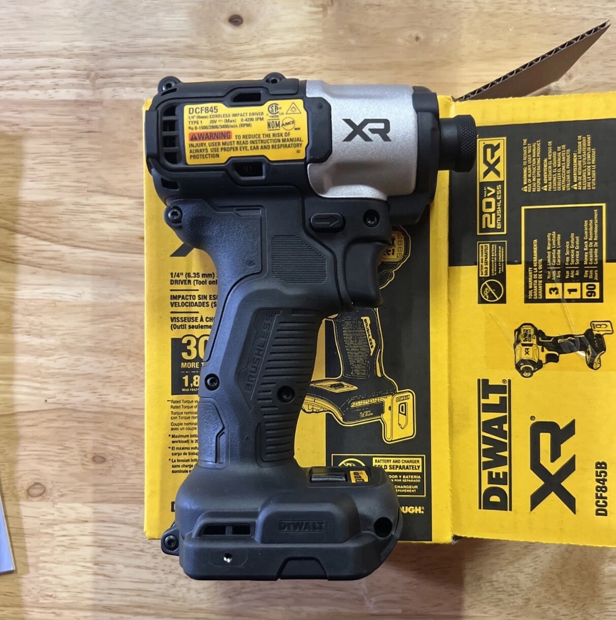 dcf845b Dewalt 3 Speed 1/4 Inch Impact Driver. Black | eBay