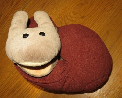 snail finger puppet