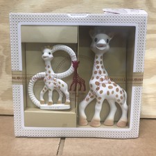sophie the giraffe trio