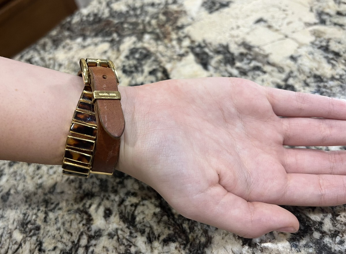 MICHAEL KORS GOLD FACE W/BLACK & GOLD LEATHER LONG WRAP AROUND BRACELET BAND MICHAEL KORS GOLD TONE BROWN LEATHER WRAP AROUND BRACELET | eBay main image 2