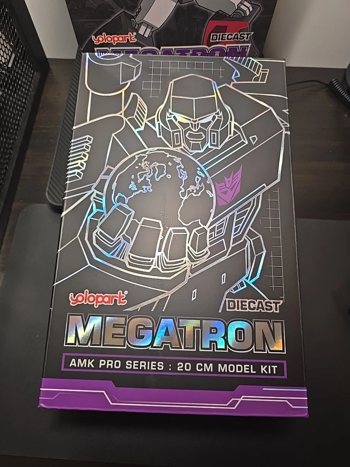 Hasbro Transformers - Yolopark Megatron AMK PRO SERIES - Kit Modelo 20 cm Foto 4 de 4