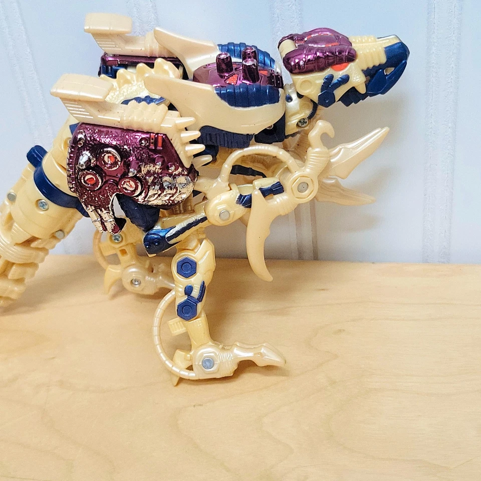 Hasbro Transformers Beast Wars Transmetals 2 Deluxe Class Dinobot Complete - Image 4 of 4