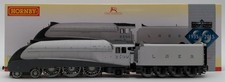 Hornby R3306 OO Silver Link LNER Silver Jubilees A4 Class 4-6-2 Steam Loco #2509