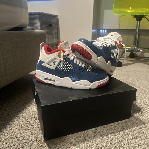 Jordan 4 Messy Rooms- Size 6Y