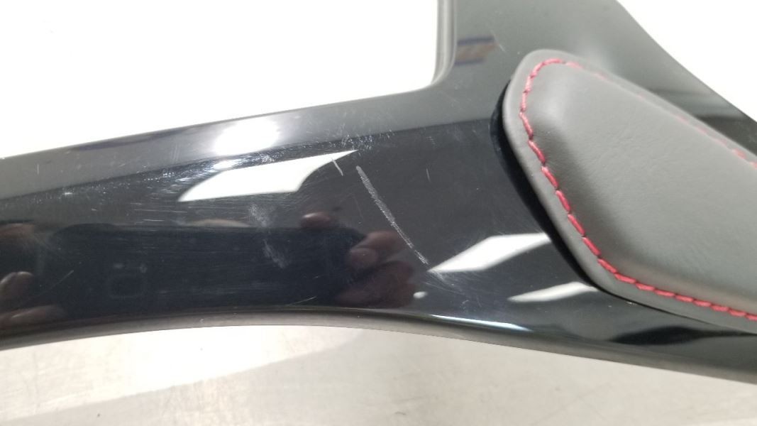 19 ASTON MARTIN VANTAGE CENTER CONSOLE TRIM BEZEL WITH KNEE PAD RIGHT PASSENGER