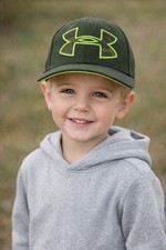 Under Armour UA Youth S/M Green Camo Baseball Cap Hat Fitted