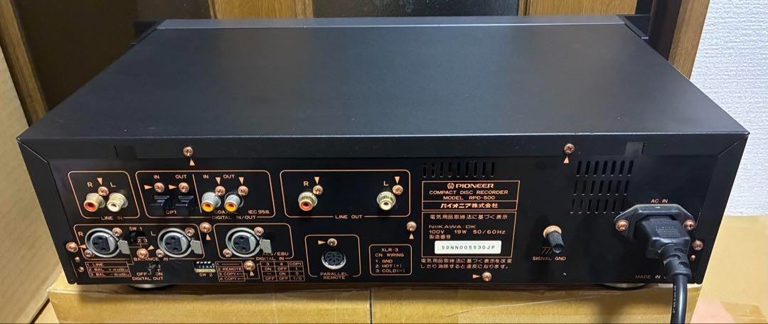 【定価253,000円・プロ用】CDレコーダー　Pioneer RCD-500 Pioneer RCD-500 Professional CD-R Recorder Turntable
