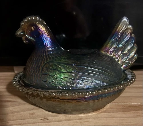 Vintage Blue/green Iridescent Indiana Carnival Glass Hen On Nest