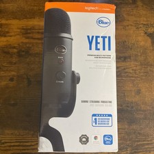 Blue Yeti Professional Multi-Pattern USB Condenser Microphone - Blackout