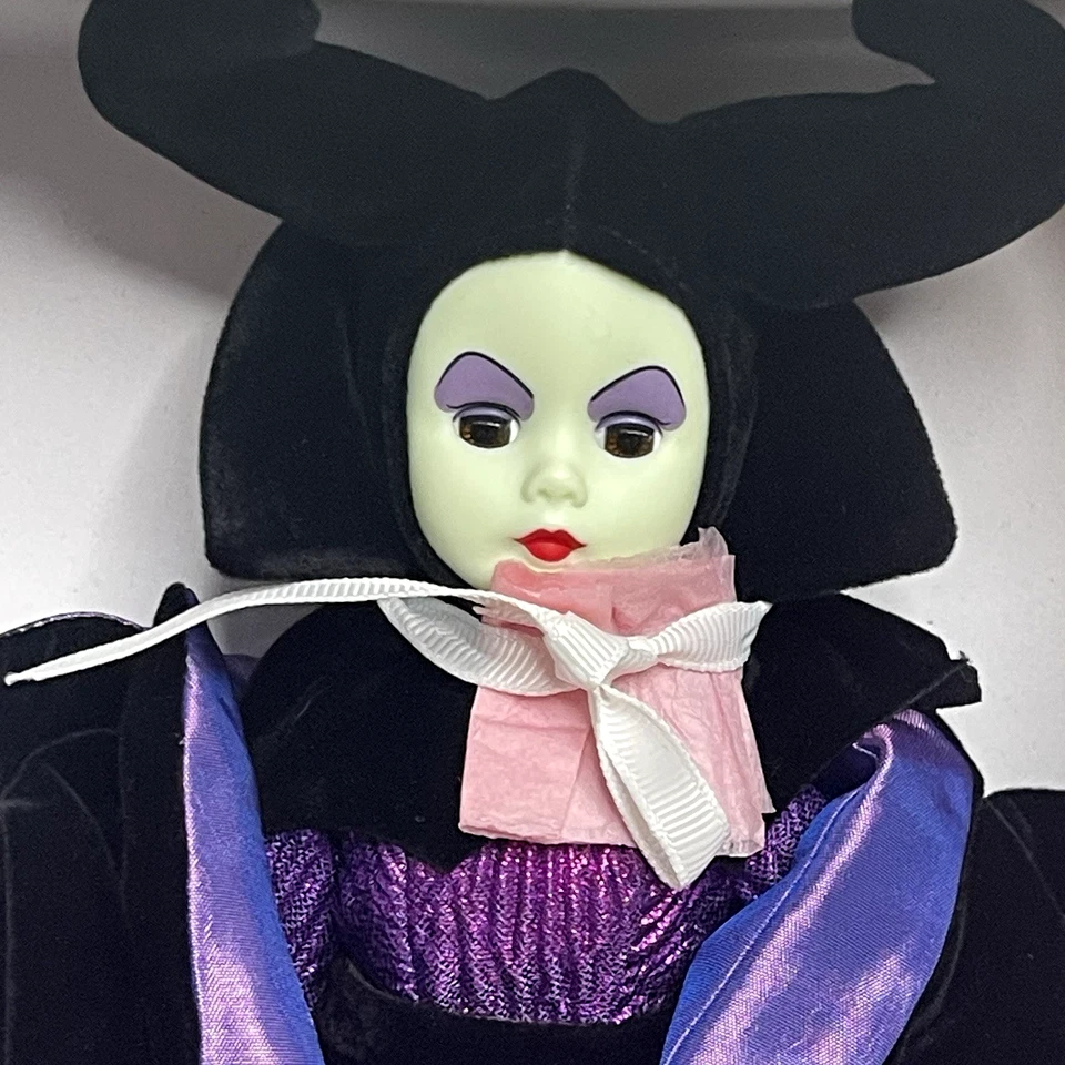 亚历山大夫人 71695 Maleficent 10 英寸娃娃 原始开箱 — 第 3/4 张图片