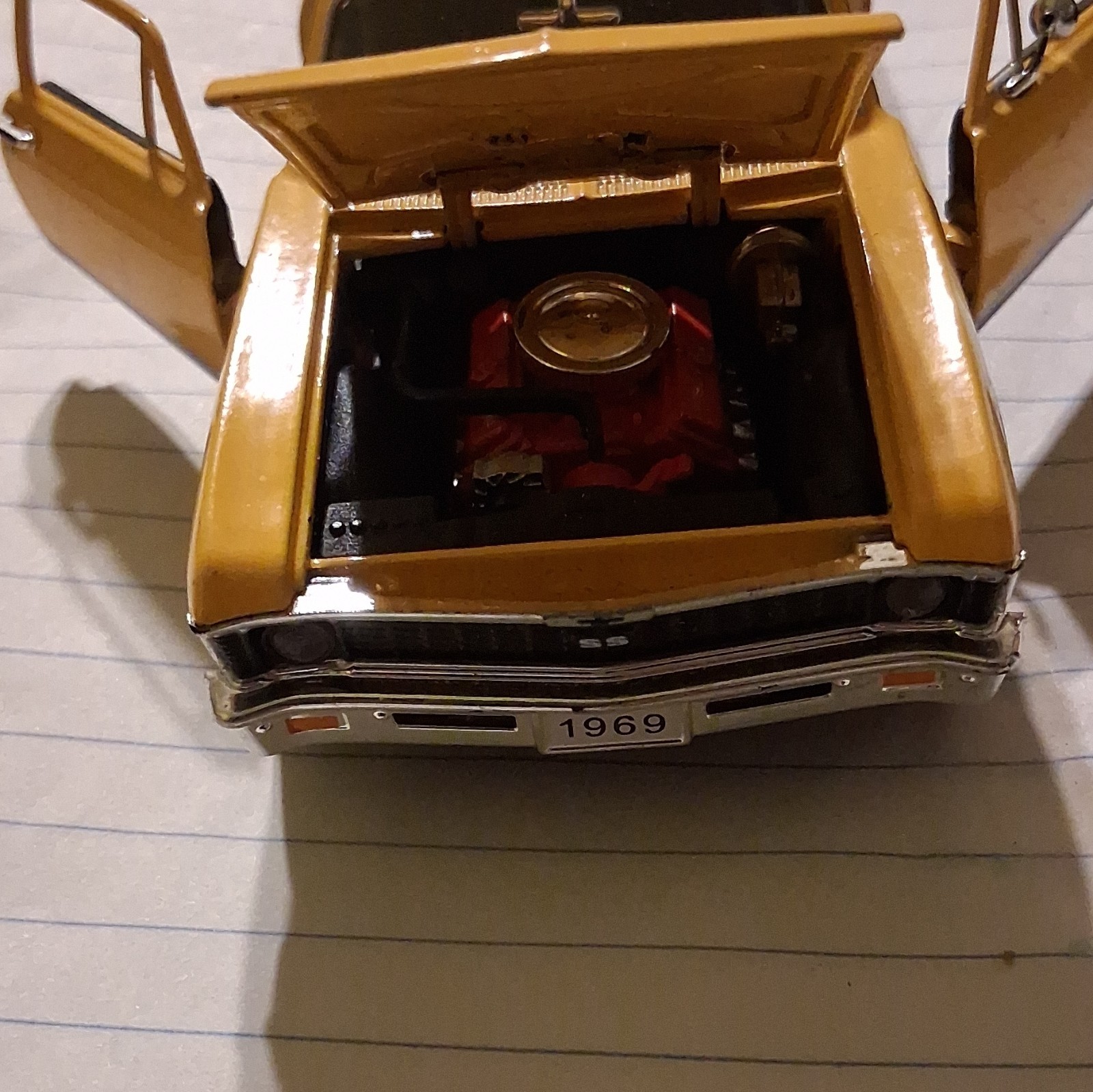 1969 Chevrolet Nova Super Sport Yellow 1:32 Diecast Car, Silver Age Series