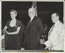 1944 Press Photo Clare Boothe Luce, Herbert Hoover, Joe Martin in Chicago