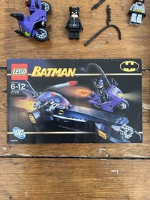 LEGO Batman 7779 The Batman Dragster: Catwoman Pursuit - Excellent Condition