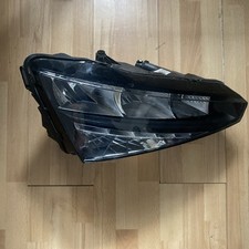 SKODA SCALA DRIVER SIDE RIGHT HEADLIGHT 90176074 657941020 OSF 2019 2020 GENUINE