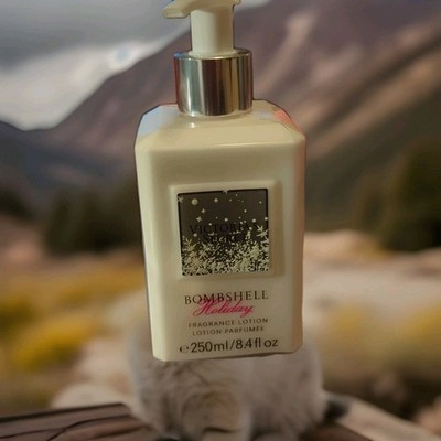 VICTORIA'S SECRET BOMBSHELL HOLIDAY BODY LOTION 8.4 FL OZ 
