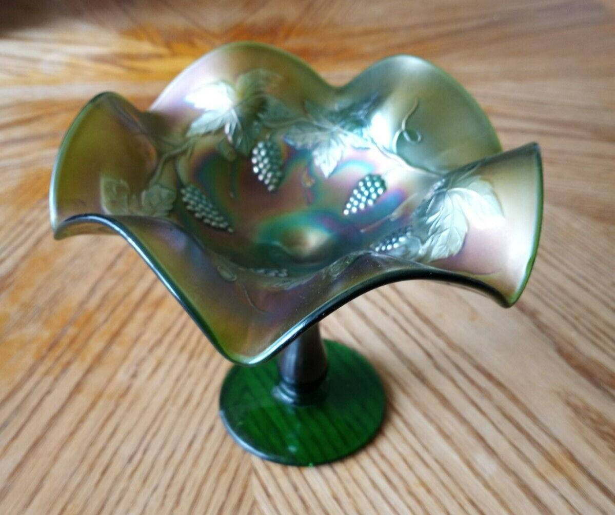 Vintage Green Oil Slick Carnival Glass Ruffled Pedestal Candy Dish Bowl Grapes