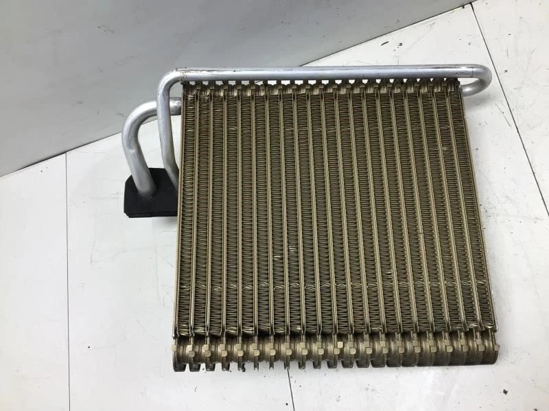 CADILLAC DEVILLE 2002 AIRE ACONDICIONADO EVAPORADOR FÁBRICA Foto 4 de 4