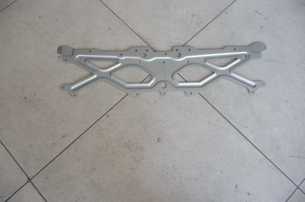 2018 Audi R8 Rear Panel Spacer Piece 4S7813298B OEM A1