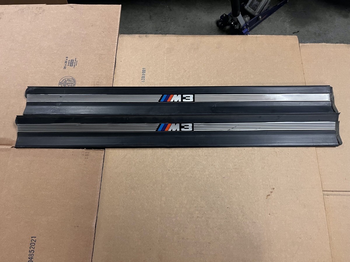 BMW E36 M3 COUPE PAIR DOOR SILL ANTHRAZIT COVERING 51472252280 
