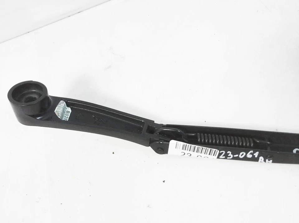Brazo limpiaparabrisas pasajero derecho BMW 535I 2011-2016 61-61-7-203-156 Foto 4 de 4