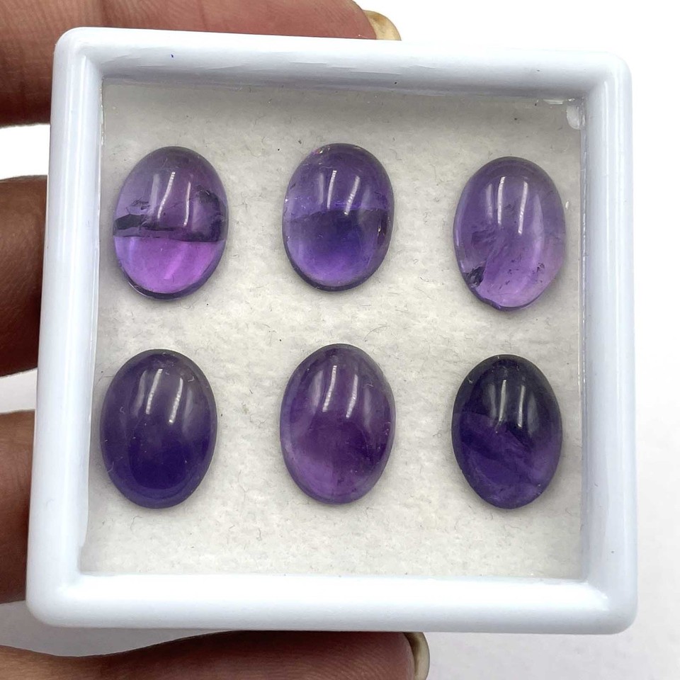 Pierre précieuse cabochon de forme ovale en jaspe Gabbro naturel 71,5