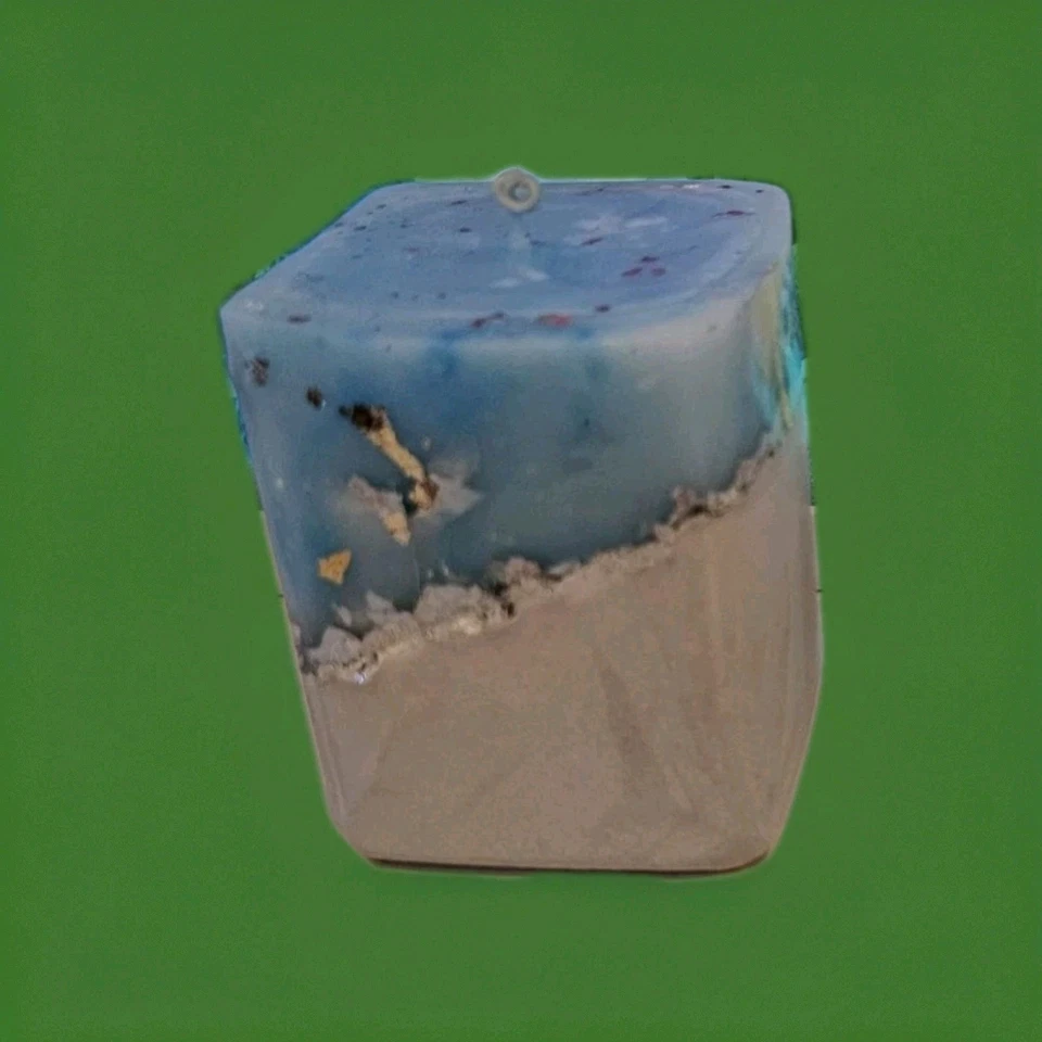 Decorative Candle Soy Wax ,portland Cement Base And Golden Foil - Image 3 of 3