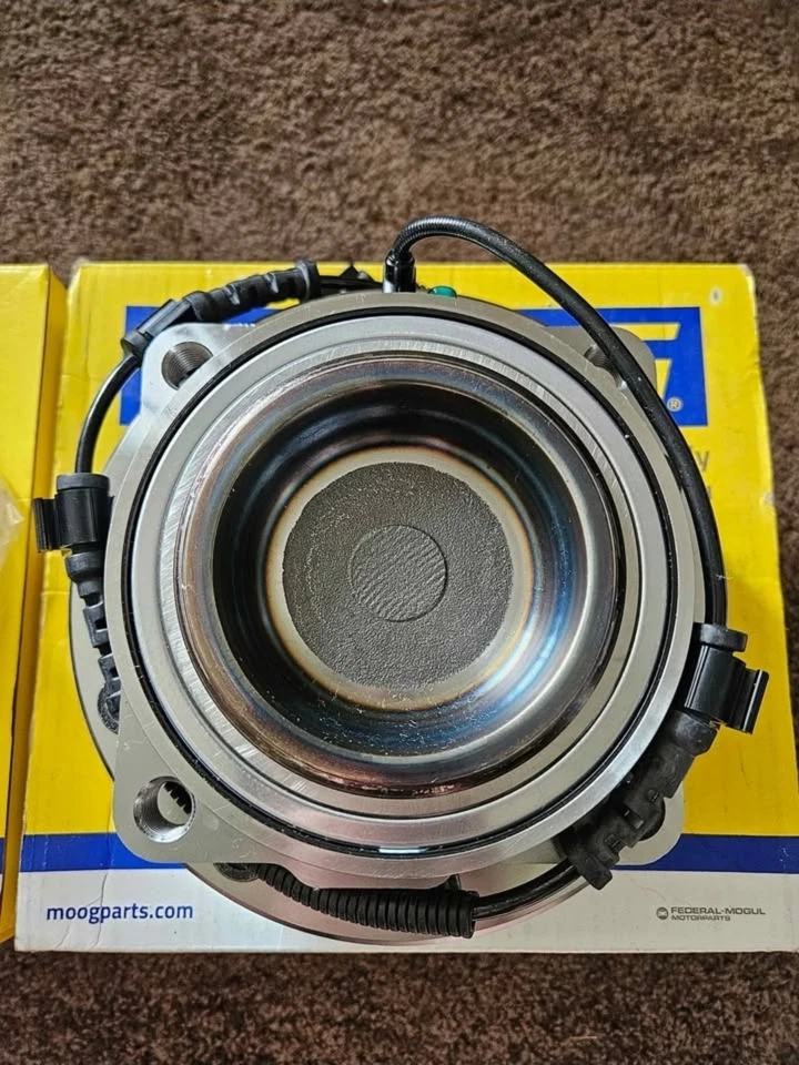 Ступица переднего колеса в сборе 2005-2010 Ford F450 2WD - MOOG 515115 - Изображение 2 из 4