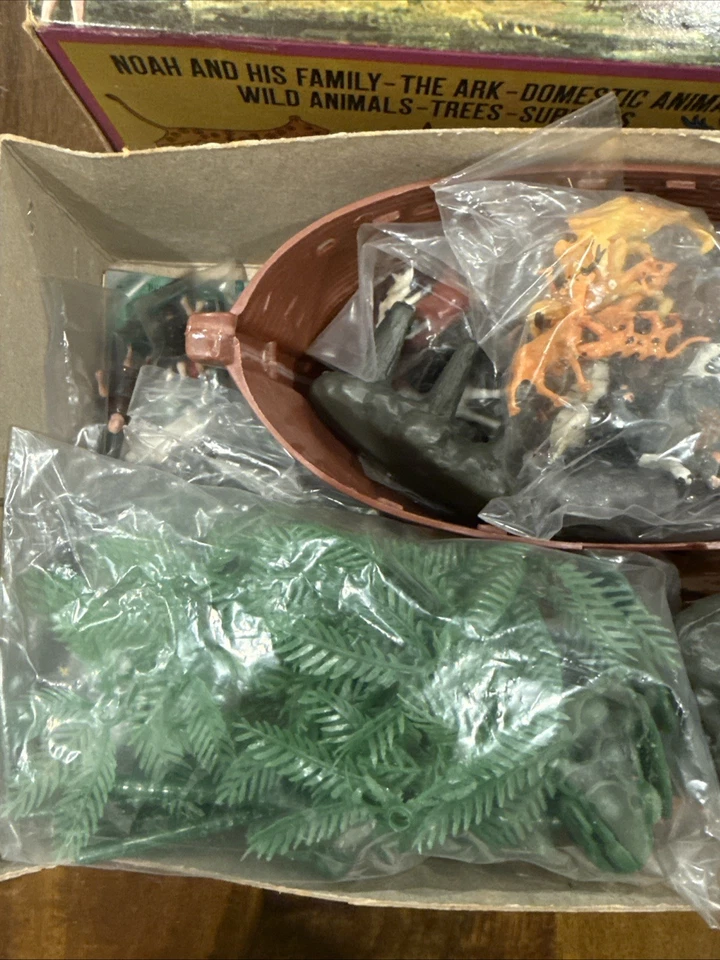 NUEVO Juego Vintage Años 60 Marx Mini Arca de Noé Original Completo Sellado NUEVO Foto 2 de 4