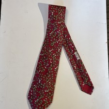 Hermes 100 silk necktie, made in France