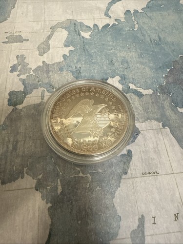 Bill Clinton Silver Coin commemorative medallion - Picture 2 of 5