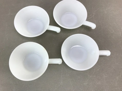 4 vtg Anchor Hocking Fire King White Milk Glass Soup Chili Bowls 5" wi w Handles
