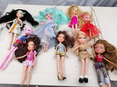BRATZ BRATZILLAZ PUPPEN und MEERJUNGFRAU PUPPE 12 STÜCK