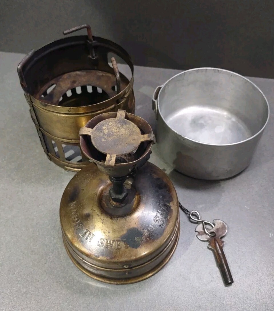 SVEA 123 White-GAS Petrol Single Burner BRASS Camp  Hiking