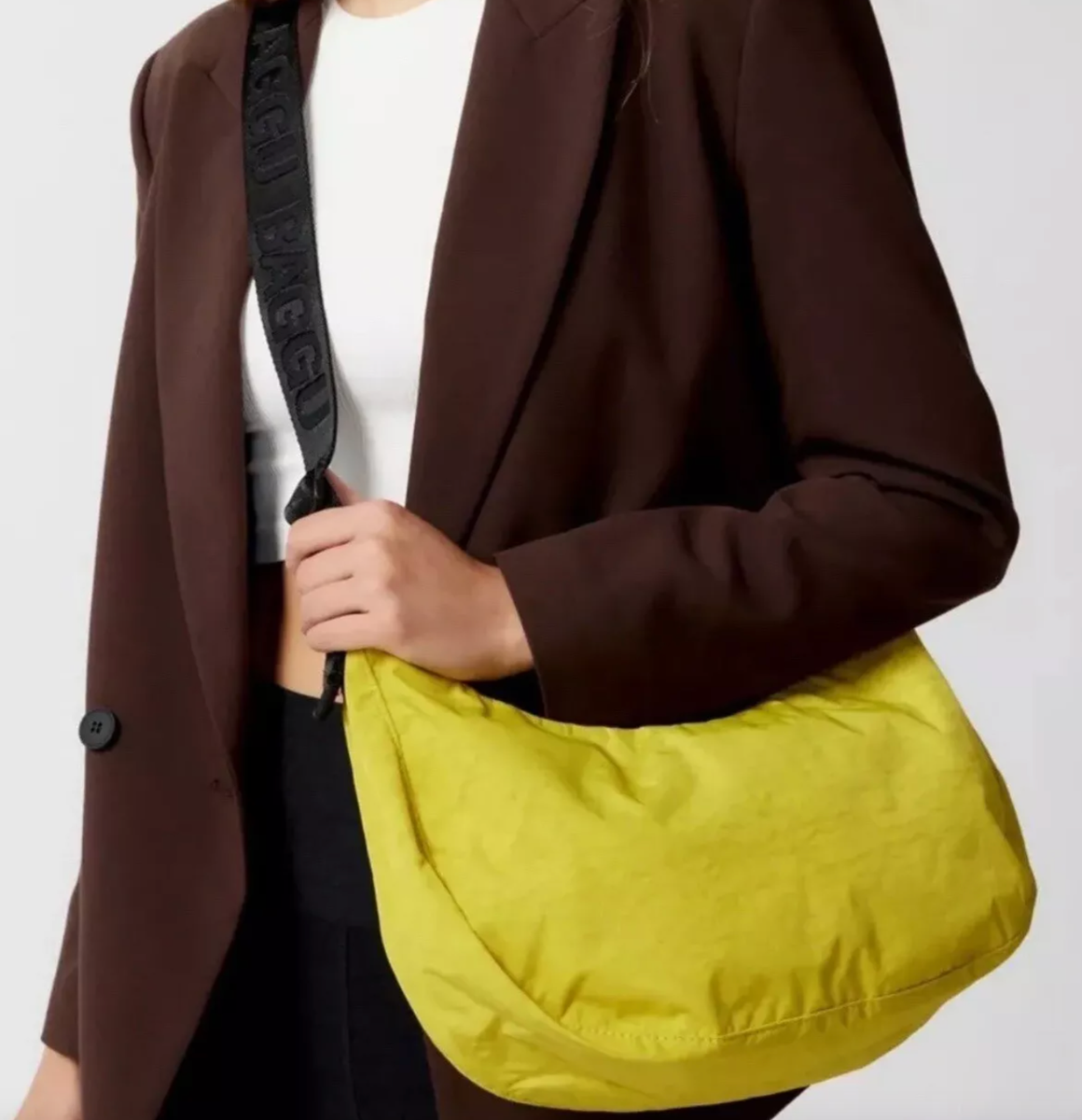 【BAGGU】春の新色追加☆ Medium Nylon Crescent Bag long strap 714a4mydoSL._UY900_.jpg