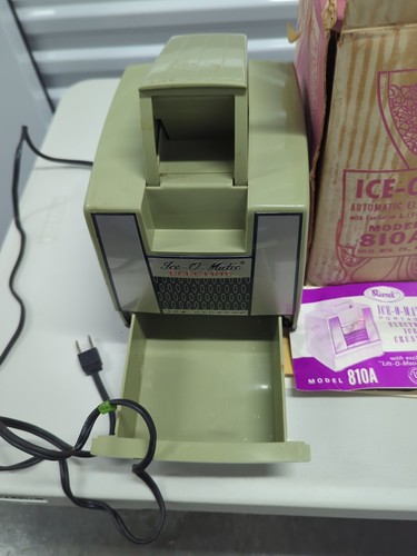 Rival Ice-Omatic Model 810A - Foto 7 di 7
